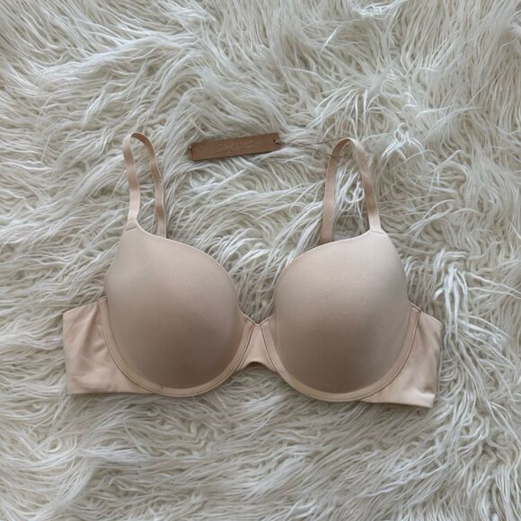 Skims Fits Everybody T-shirt Demi Bra Sand Size 38B - Picture 1 of 7